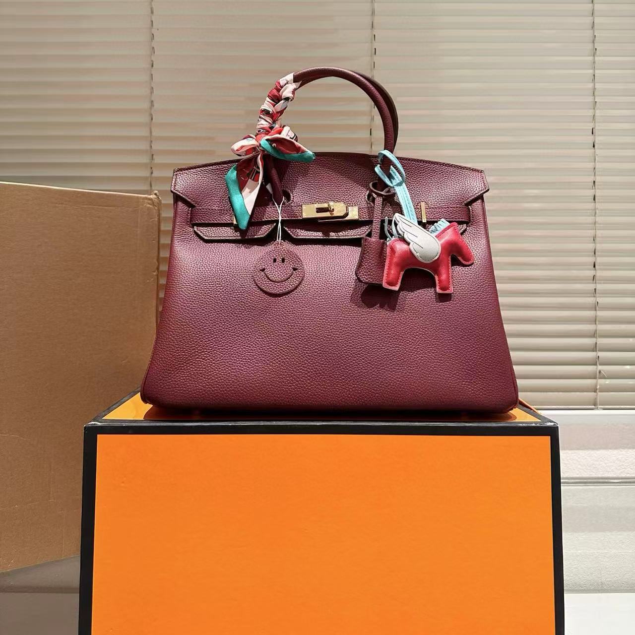 HERME5の高品質ハンドバッグ【50％割引+送料無料】