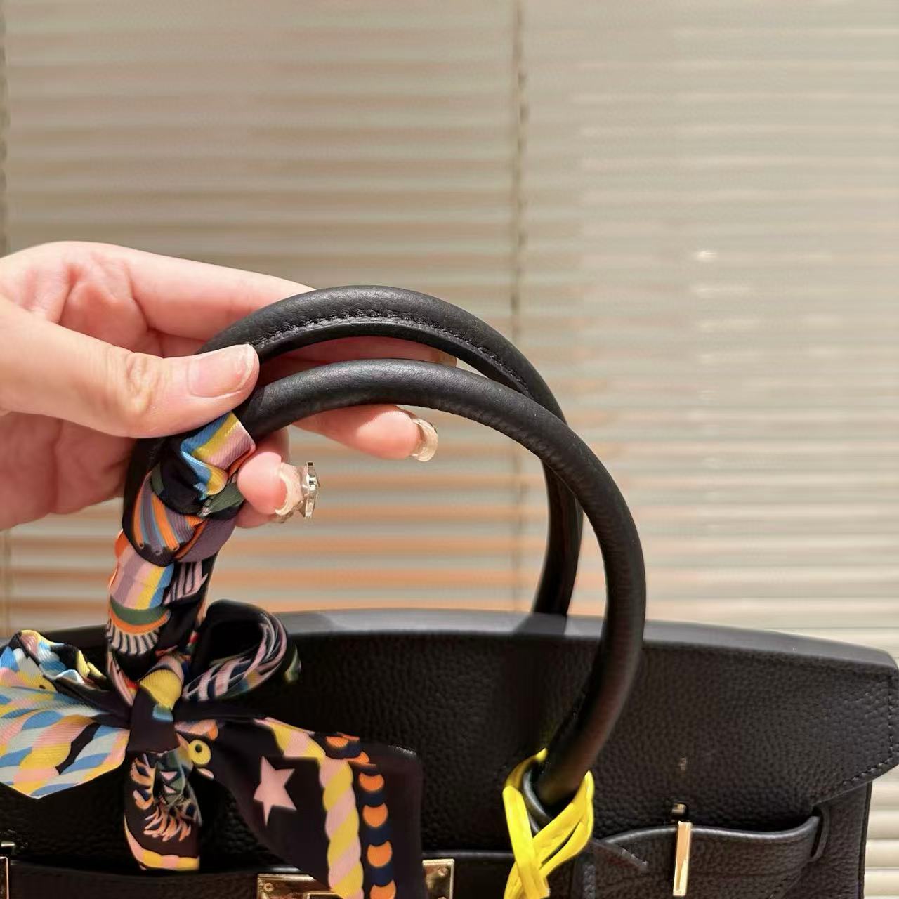 HERME5の高品質ハンドバッグ【50％割引+送料無料】