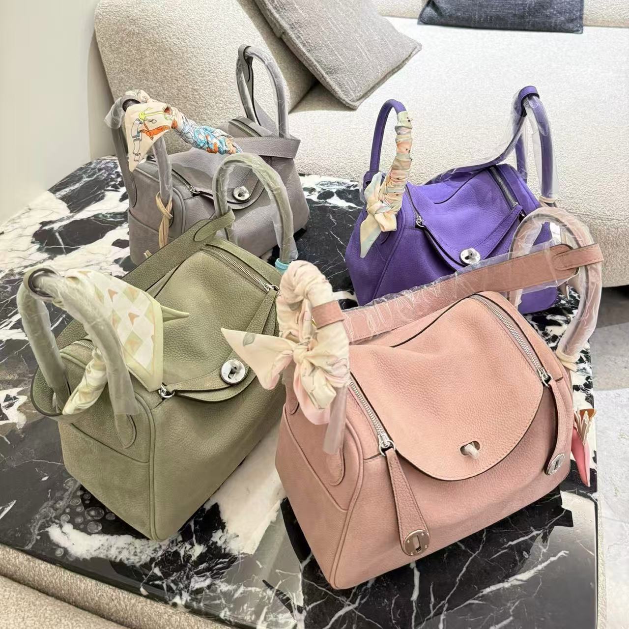 HERME5 lindy鹿革ショルダーバッグ【50％割引+送料無料】