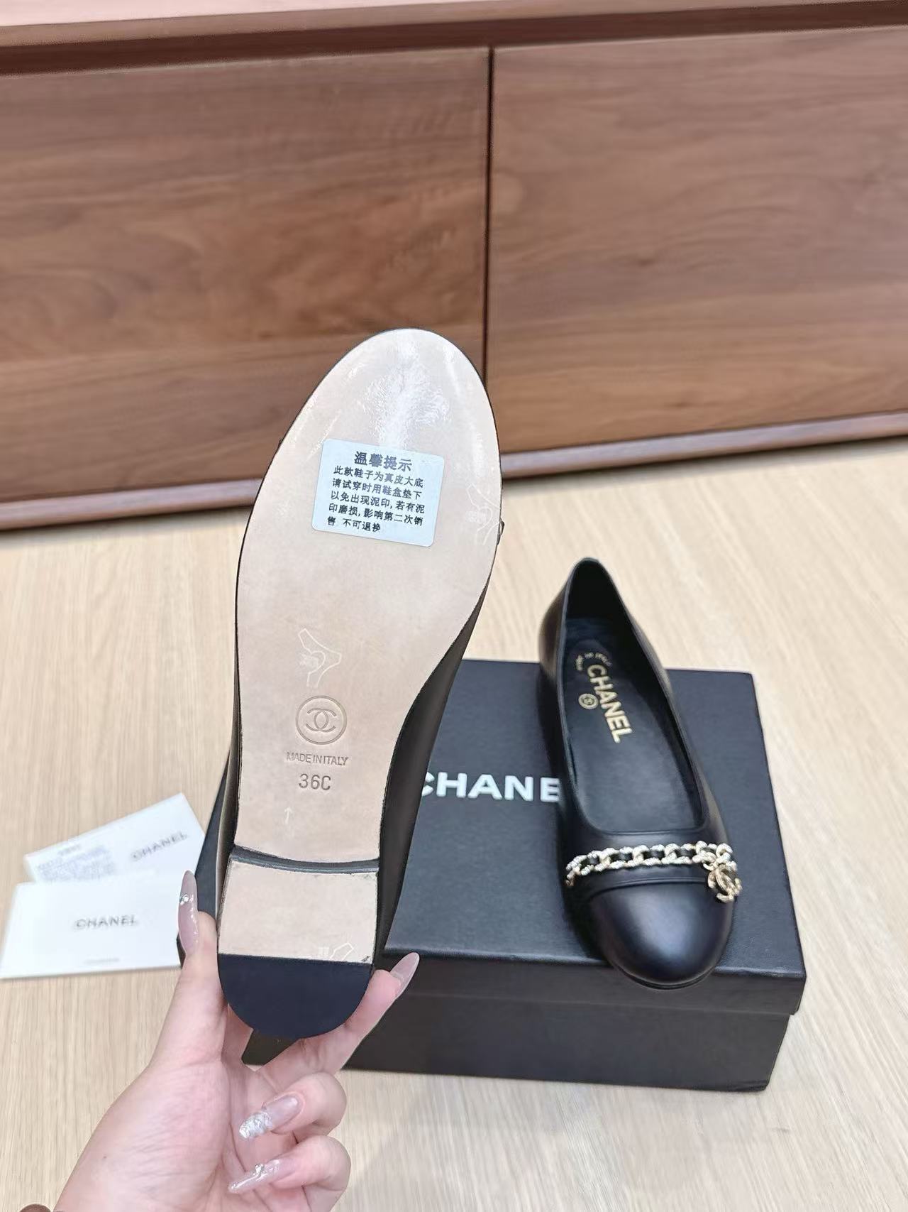 CHANE1 高品質ラウンドトゥチェーンフラットシューズ【50％割引+送料無料】