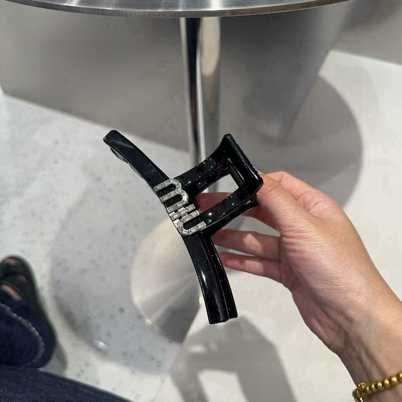 M1UM1U シンプルレタークリップ【50％割引+送料無料】