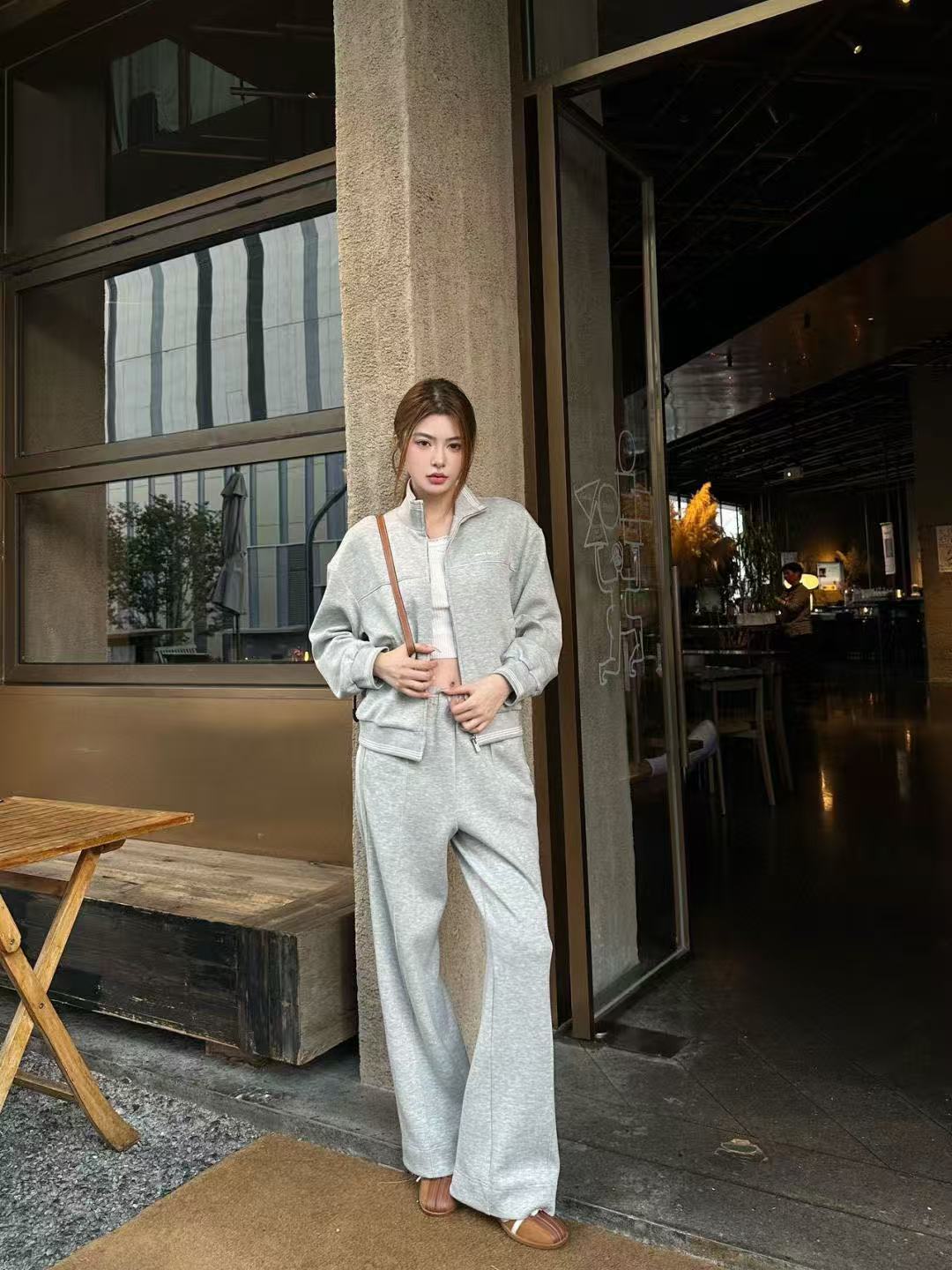 M1UM1U シンプルジャケット+パンツ ツーピースセット【50％割引+送料無料】