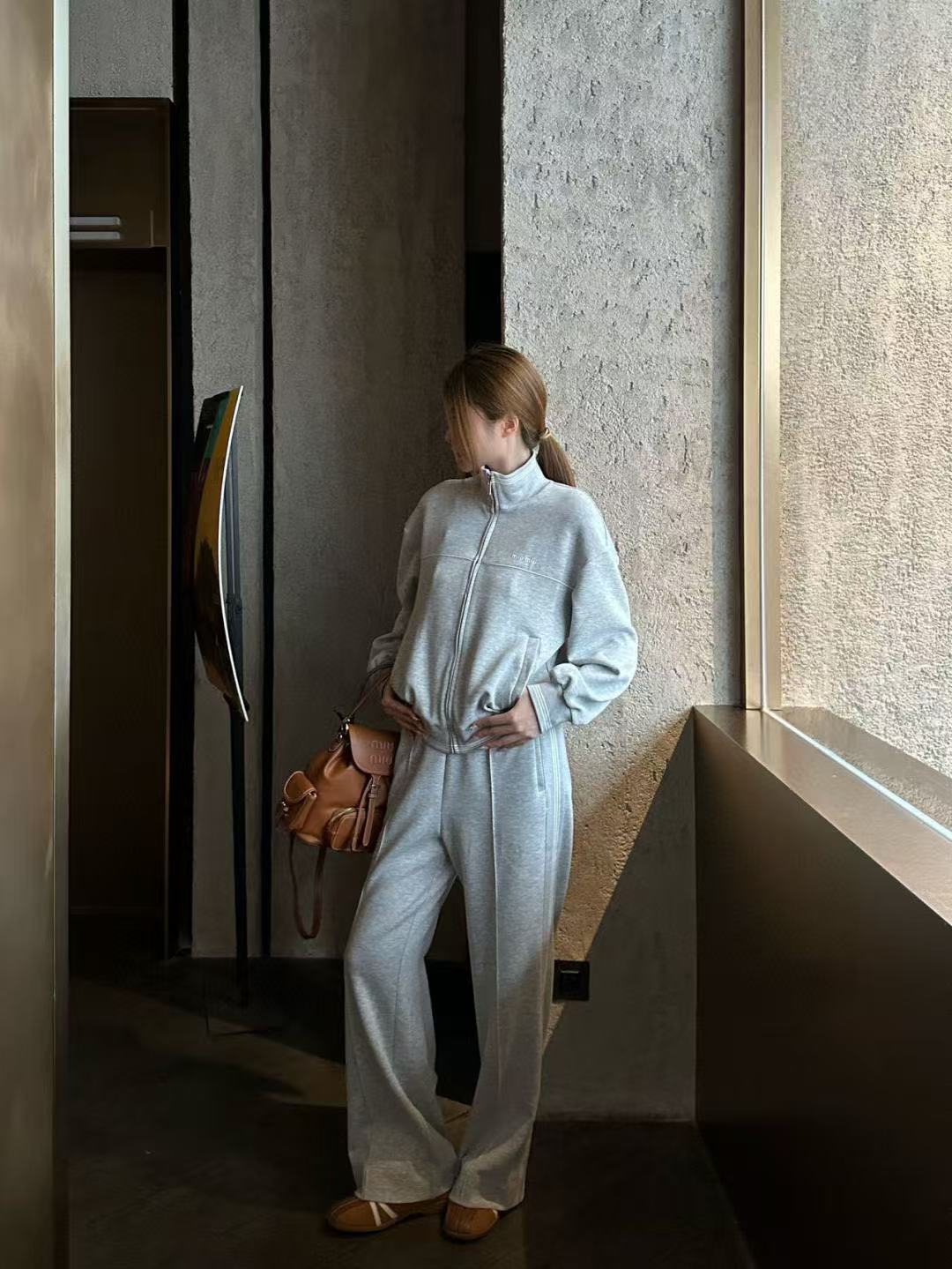 M1UM1U シンプルジャケット+パンツ ツーピースセット【50％割引+送料無料】