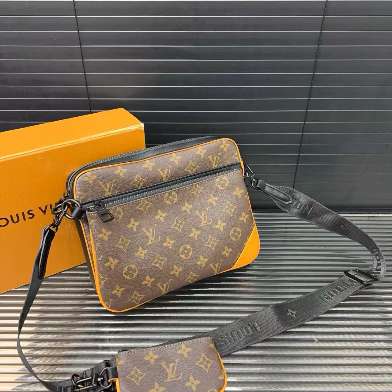 LV スリーインワン メンズ メッセンジャーバッグ【50％割引+送料無料】