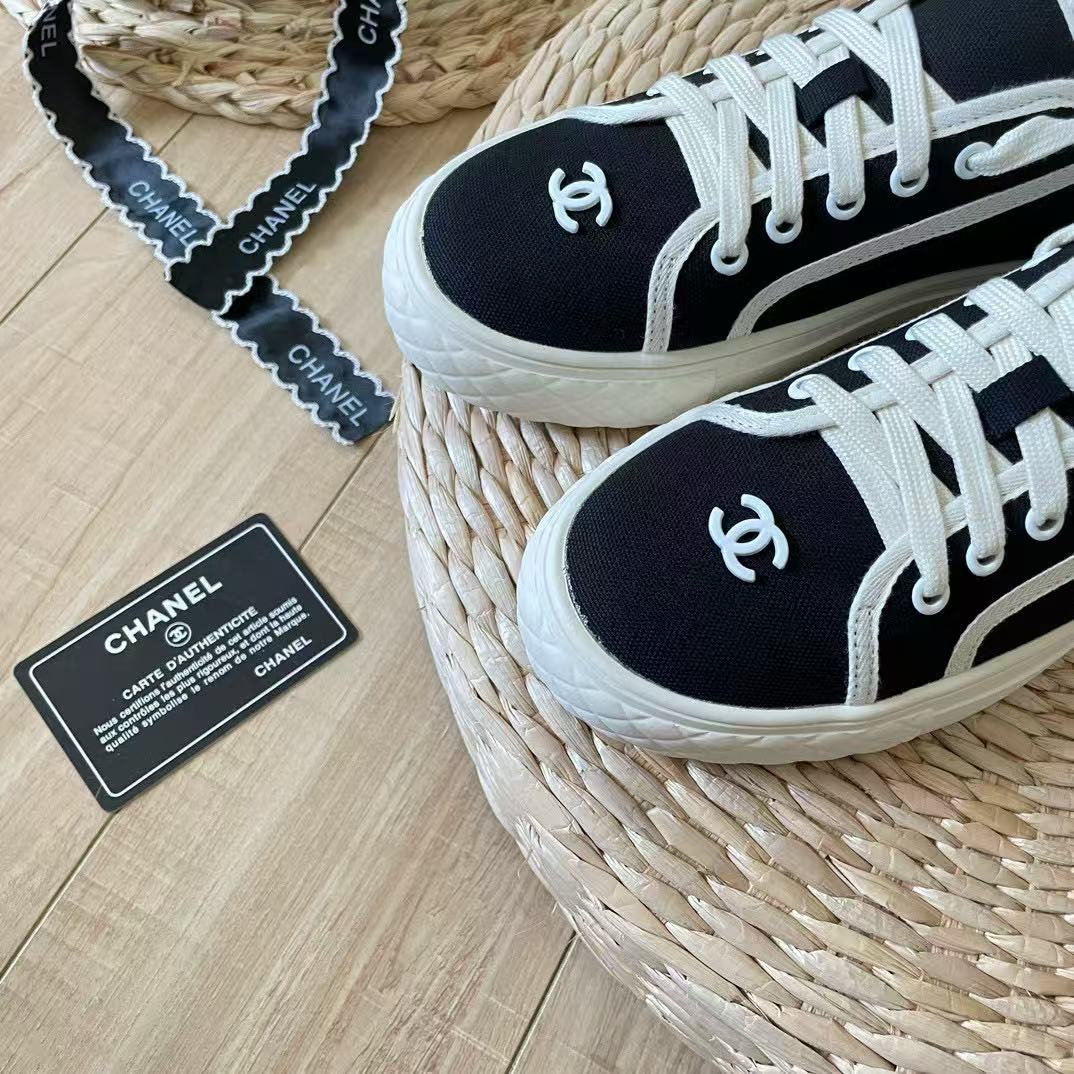 CHANE1 ダブルC レースアップ キャンバス カジュアルシューズ【50％割引+送料無料】