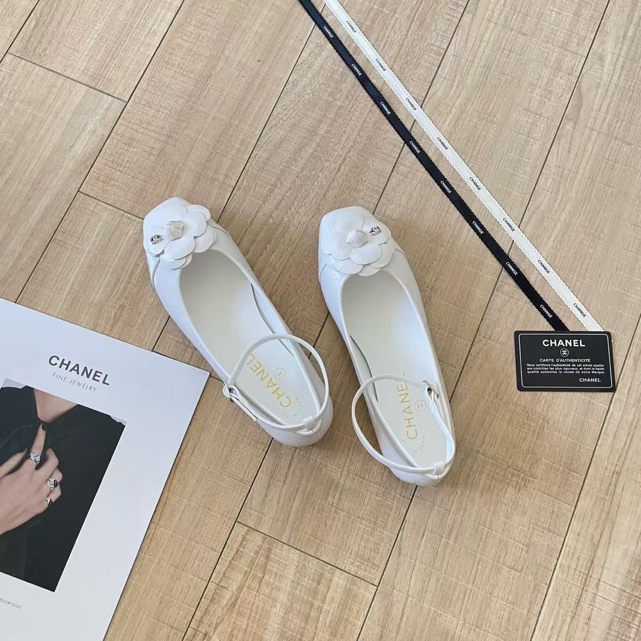 CHANE1 カメリア ラウンドトゥ フラットシューズ【50％割引+送料無料】