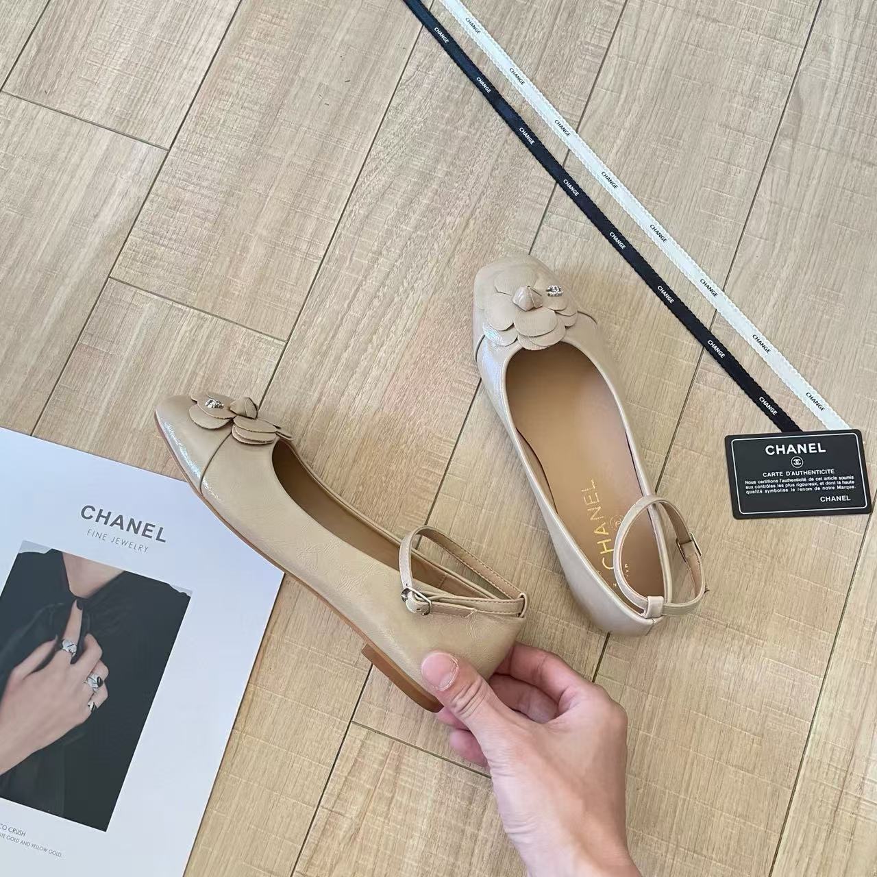 CHANE1 カメリア ラウンドトゥ フラットシューズ【50％割引+送料無料】