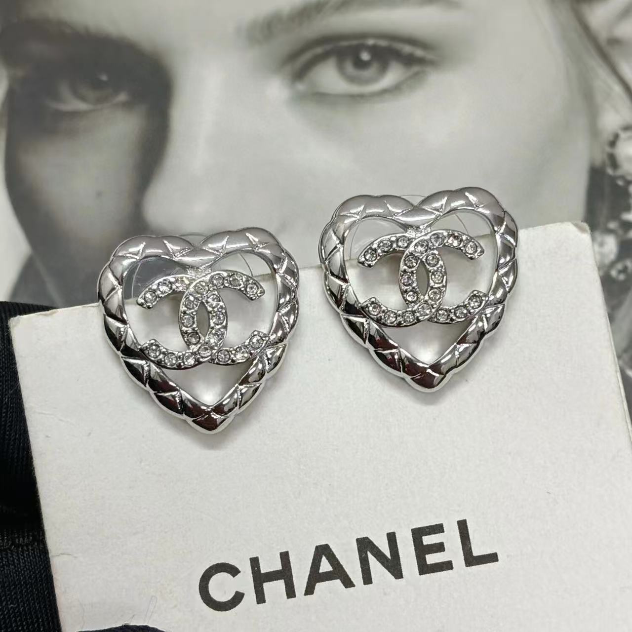 CHANE1 ピーチハート ダブルC イヤリング【50％割引+送料無料】