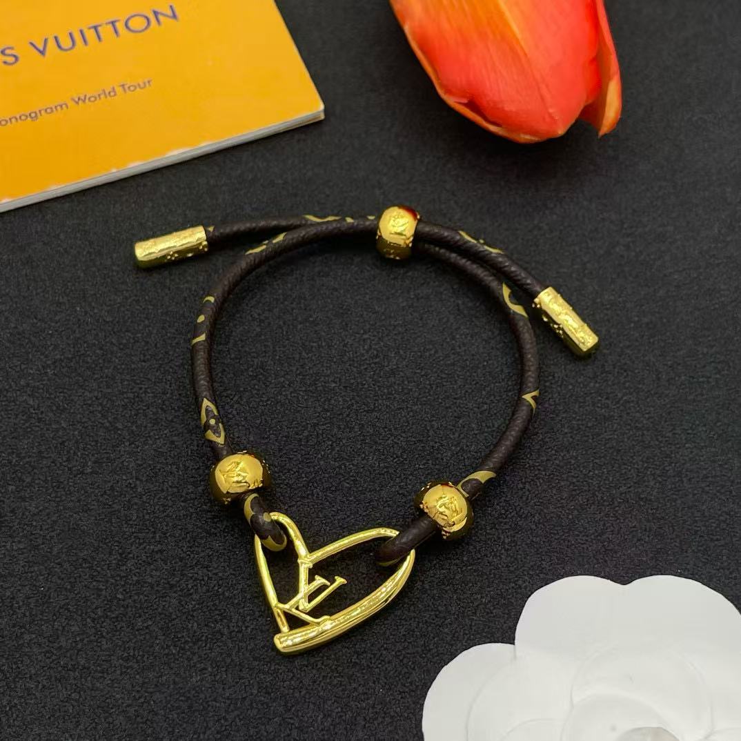 LVレザーブレスレット【50％割引+送料無料】