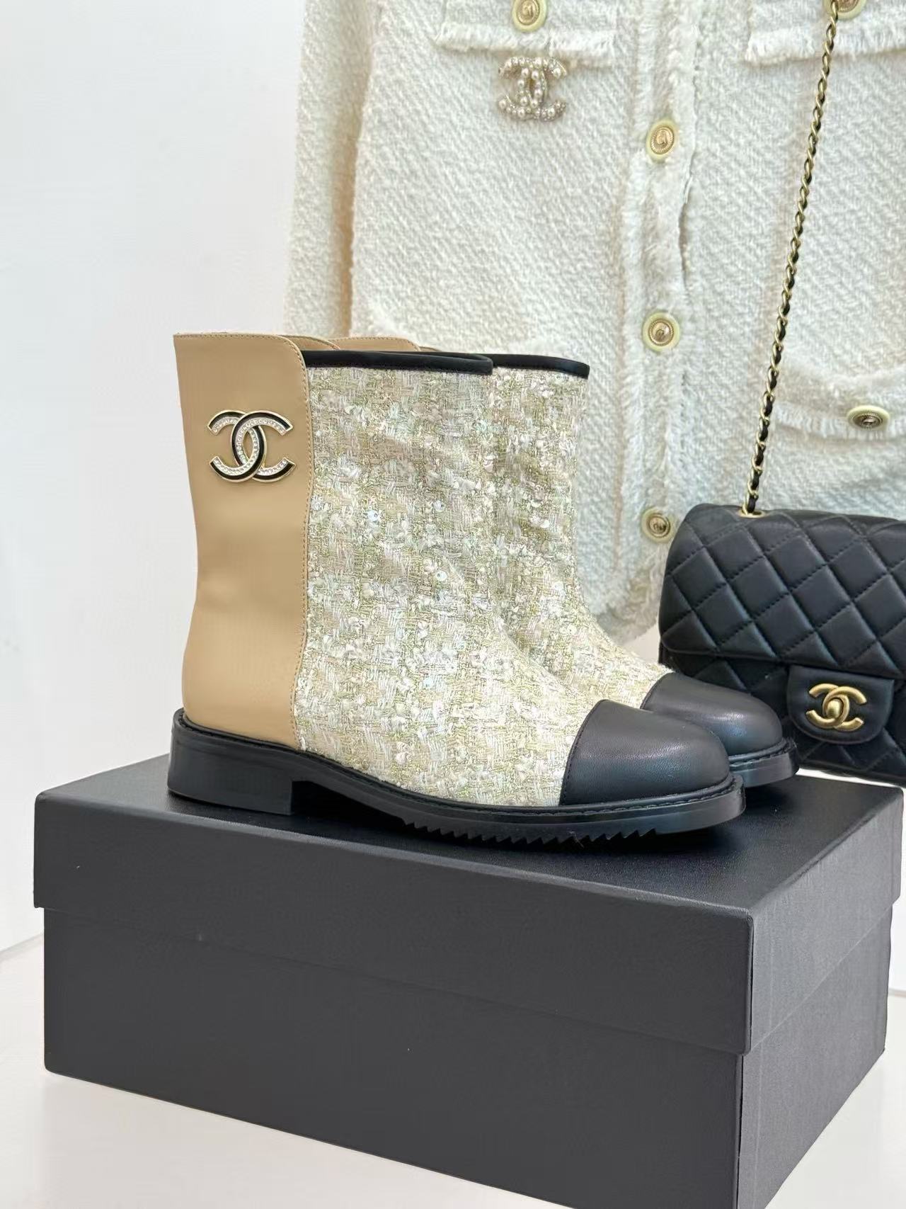 CHANE1 高品質ダブルCカラーマッチングスパンコールアンクルブーツ【50％割引+送料無料】