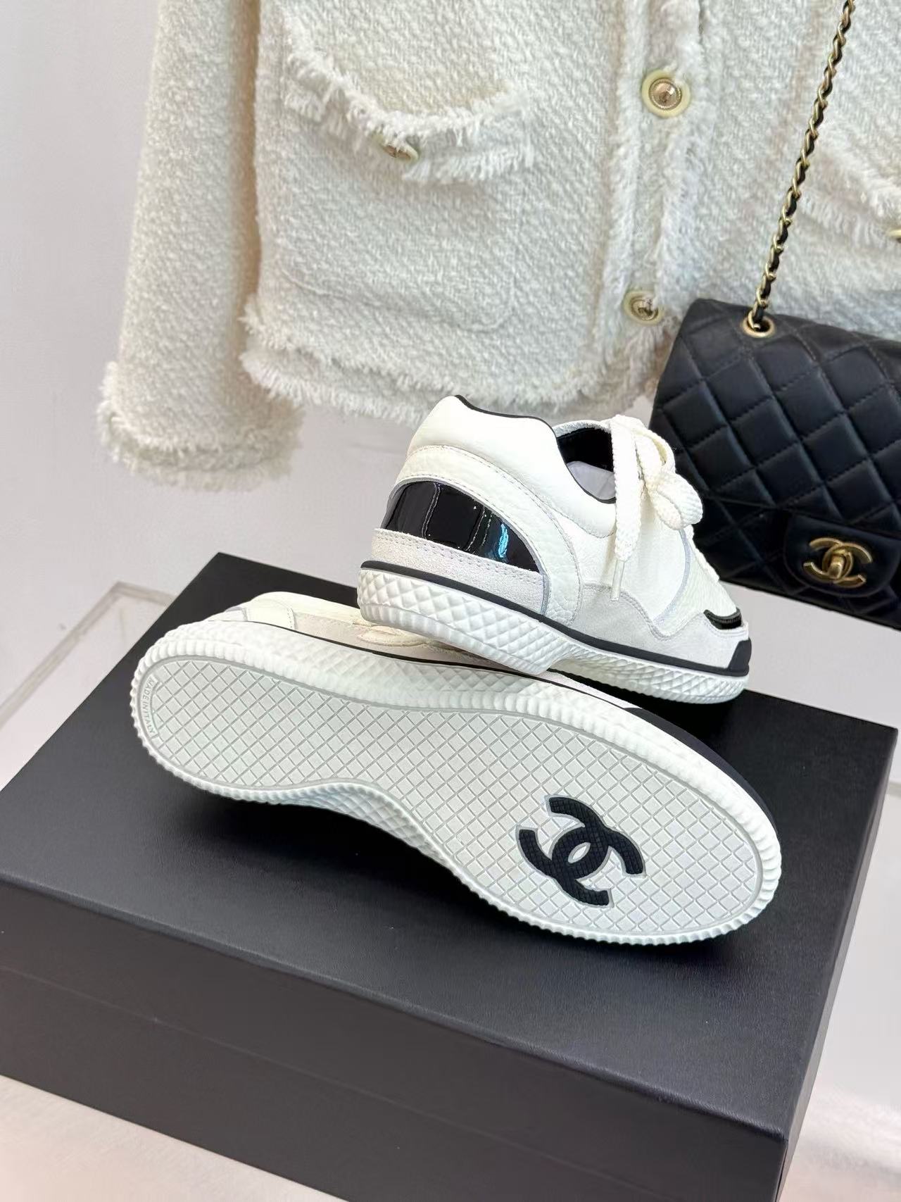 CHANE1 高品質ダブルCカジュアルシューズ【50％割引+送料無料】