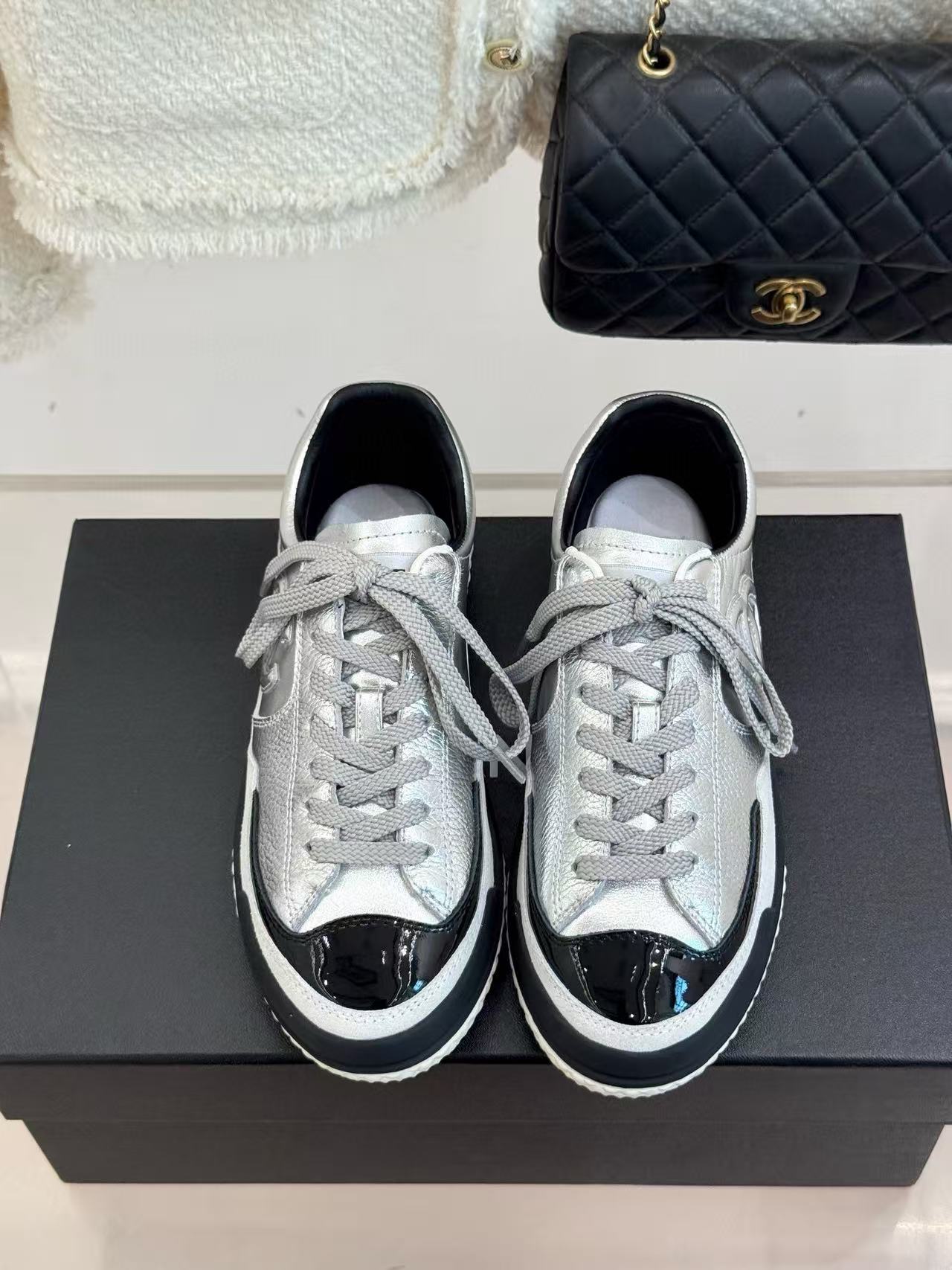 CHANE1 高品質ダブルCカジュアルシューズ【50％割引+送料無料】