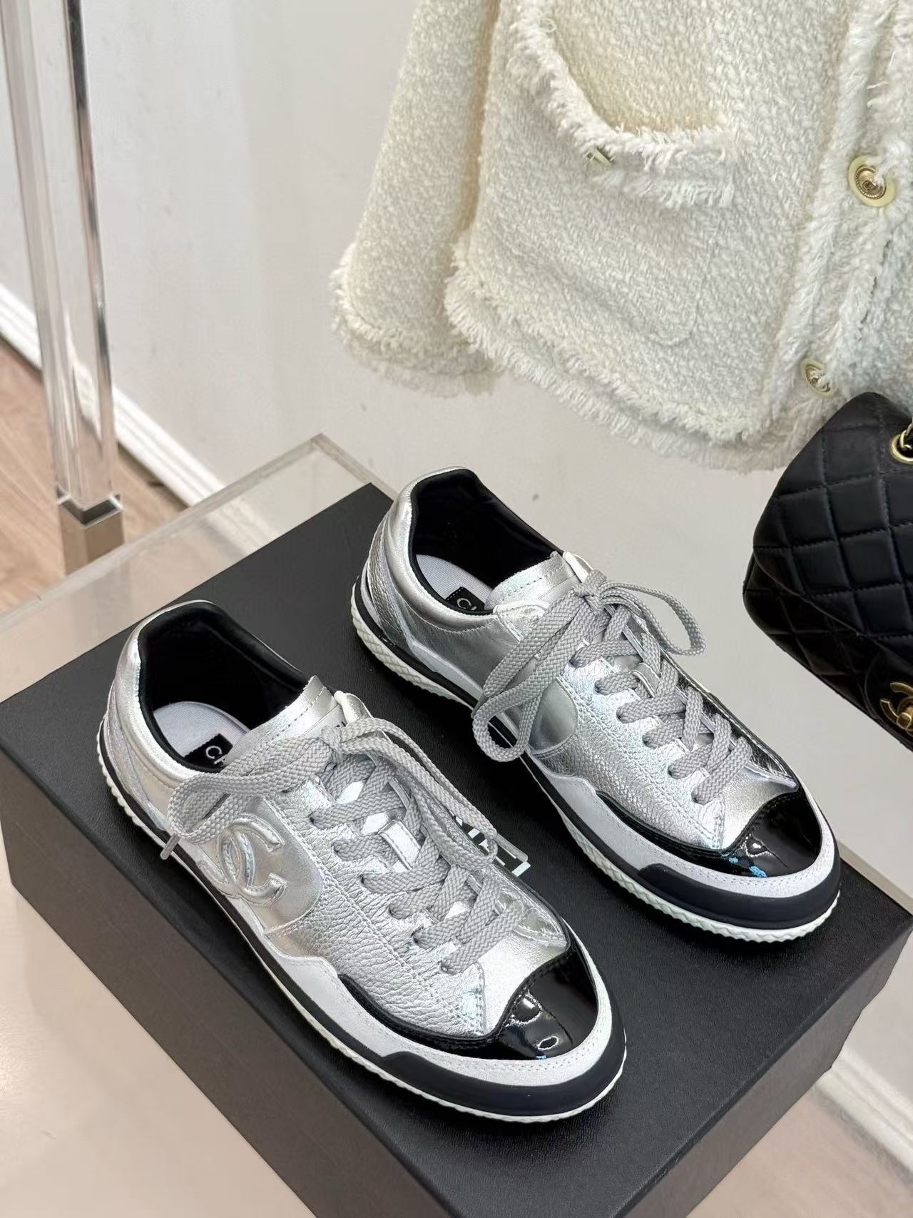 CHANE1 高品質ダブルCカジュアルシューズ【50％割引+送料無料】