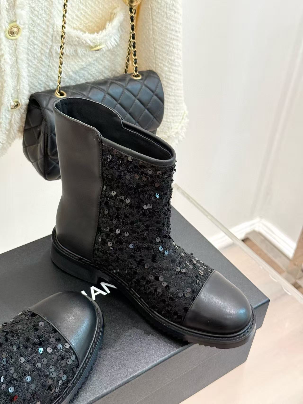 CHANE1 高品質スパンコールアンクルブーツ【50％割引+送料無料】