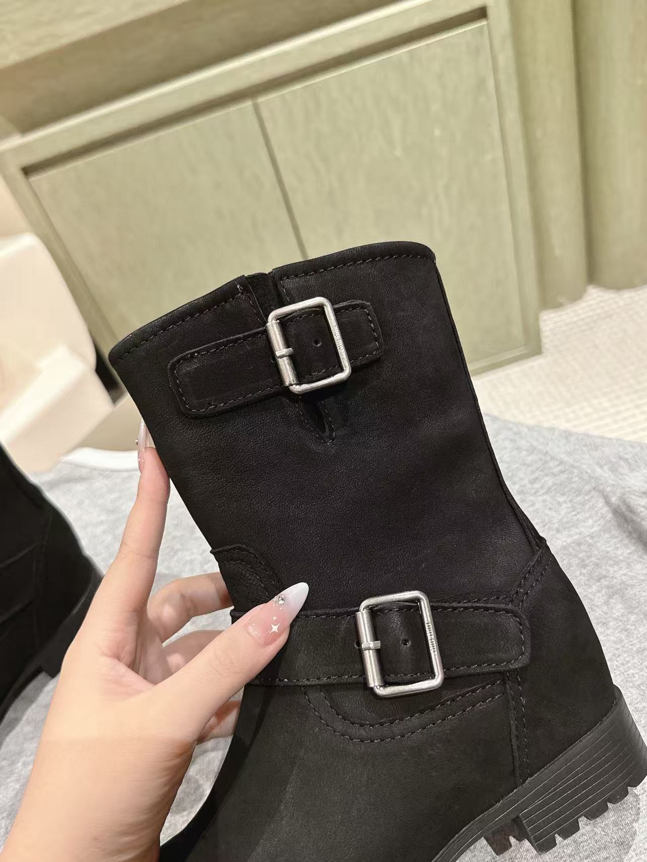 M1UM1U 高品質シンプルアンクルブーツ【50％割引+送料無料】