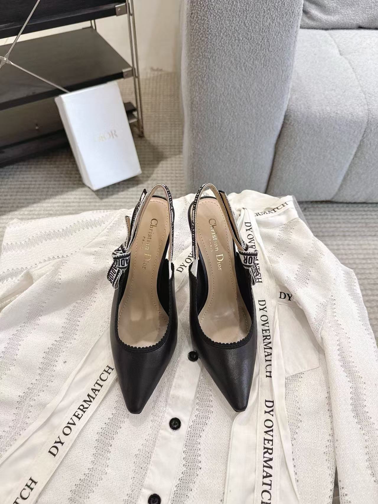 DI0Rの高品質ウェビングポインテッドハイヒール【50％割引+送料無料】