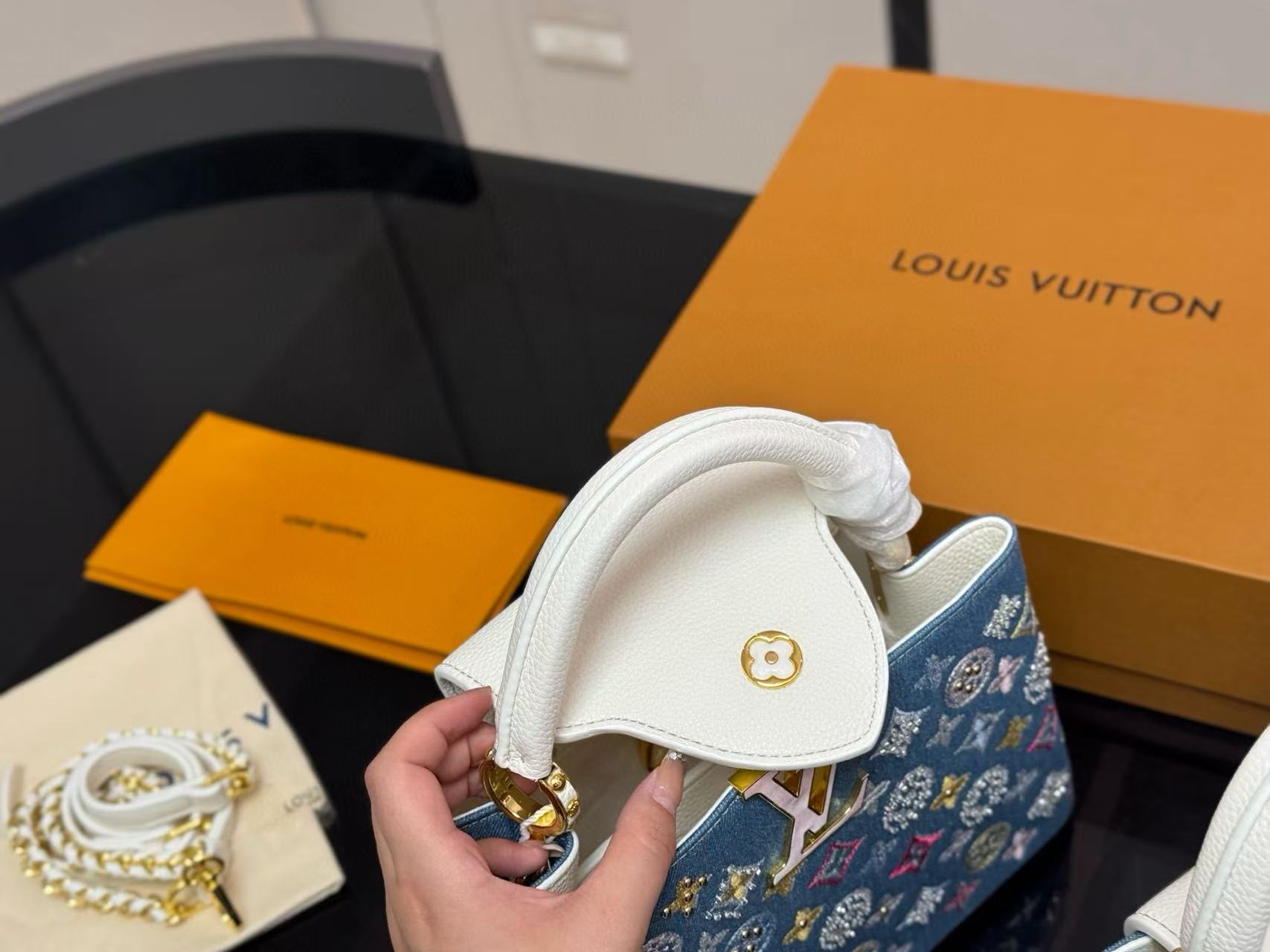 LV刺繍ハンドバッグ【50％割引+送料無料】