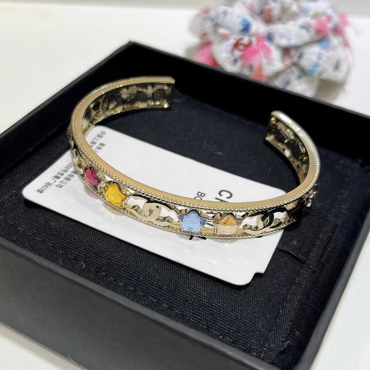 CHANE1 カラフルクリスタルスターダブルCオープンブレスレット【50％割引+送料無料】