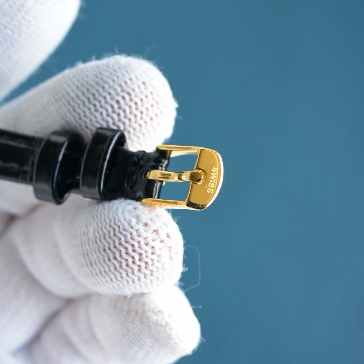 Van cefeef & Arpels ダイヤモンド レザーストラップ レディース 腕時計【50％割引+送料無料】 