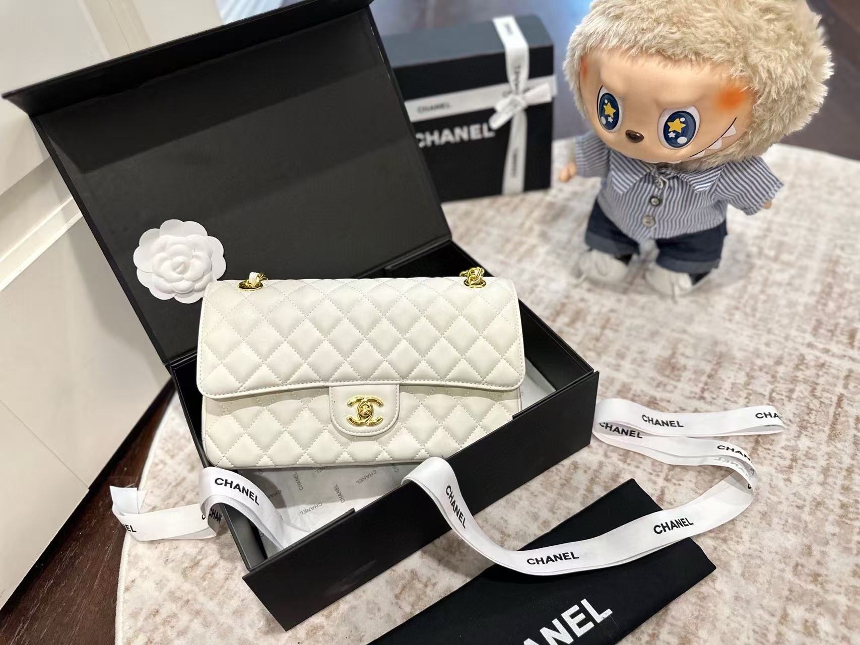 CHANE1 CF ゴールドバックル ラムスキン チェーンショルダーバッグ【50％割引+送料無料】