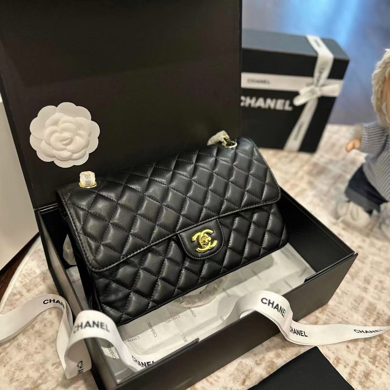 CHANE1 CF ゴールドバックル ラムスキン チェーンショルダーバッグ【50％割引+送料無料】