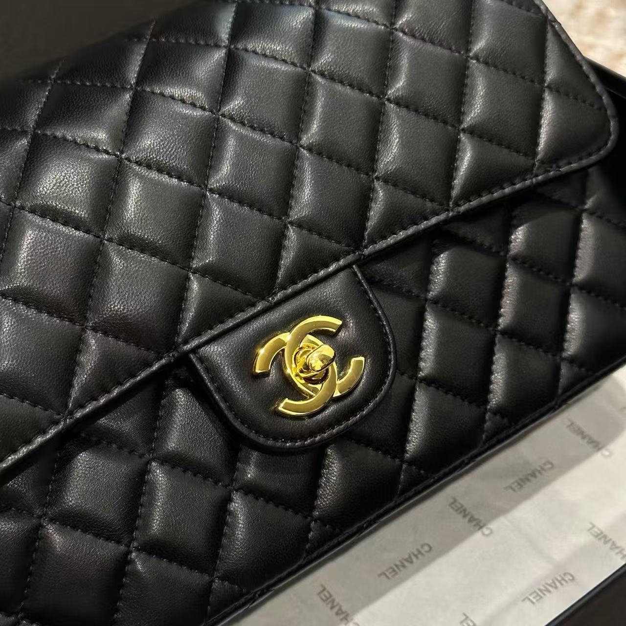 CHANE1 CF ゴールドバックル ラムスキン チェーンショルダーバッグ【50％割引+送料無料】