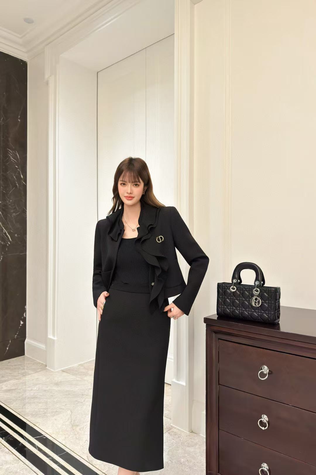 DI0R ジャケット+スカート ツーピースセット【50％割引+送料無料】