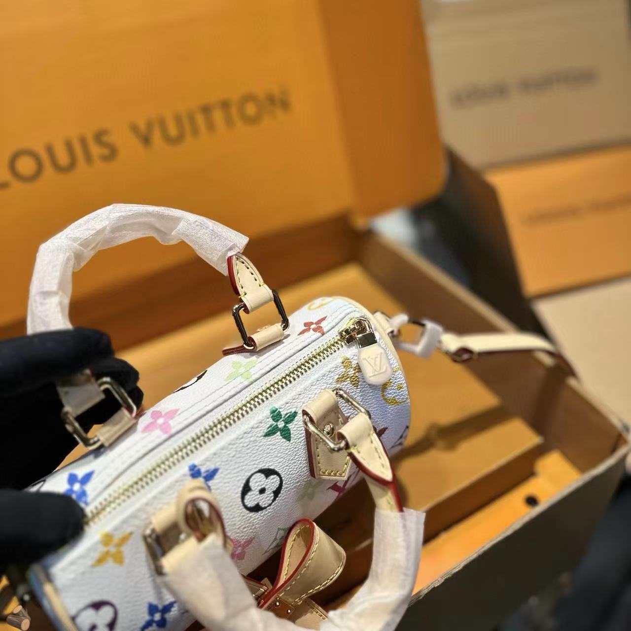 LV Nano Speedyハンドバッグ【50％割引+送料無料】