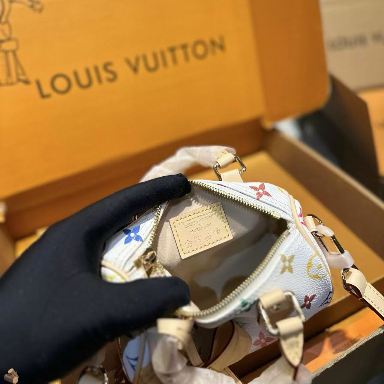 LV Nano Speedyハンドバッグ【50％割引+送料無料】