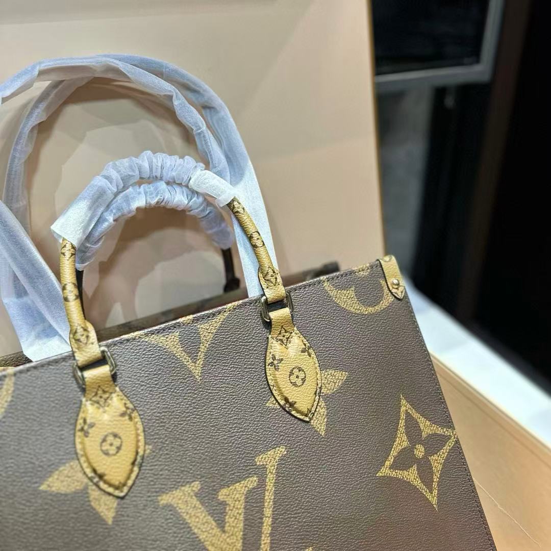 LVプリントのショッピングバッグ【50％割引+送料無料】