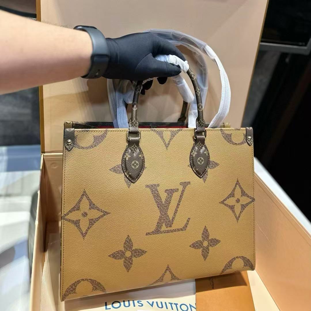 LVプリントのショッピングバッグ【50％割引+送料無料】