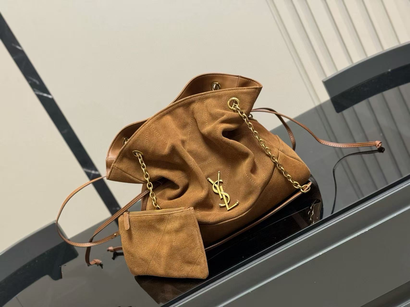 YSL ディアスキン ショッピングバッグ【50％割引+送料無料】