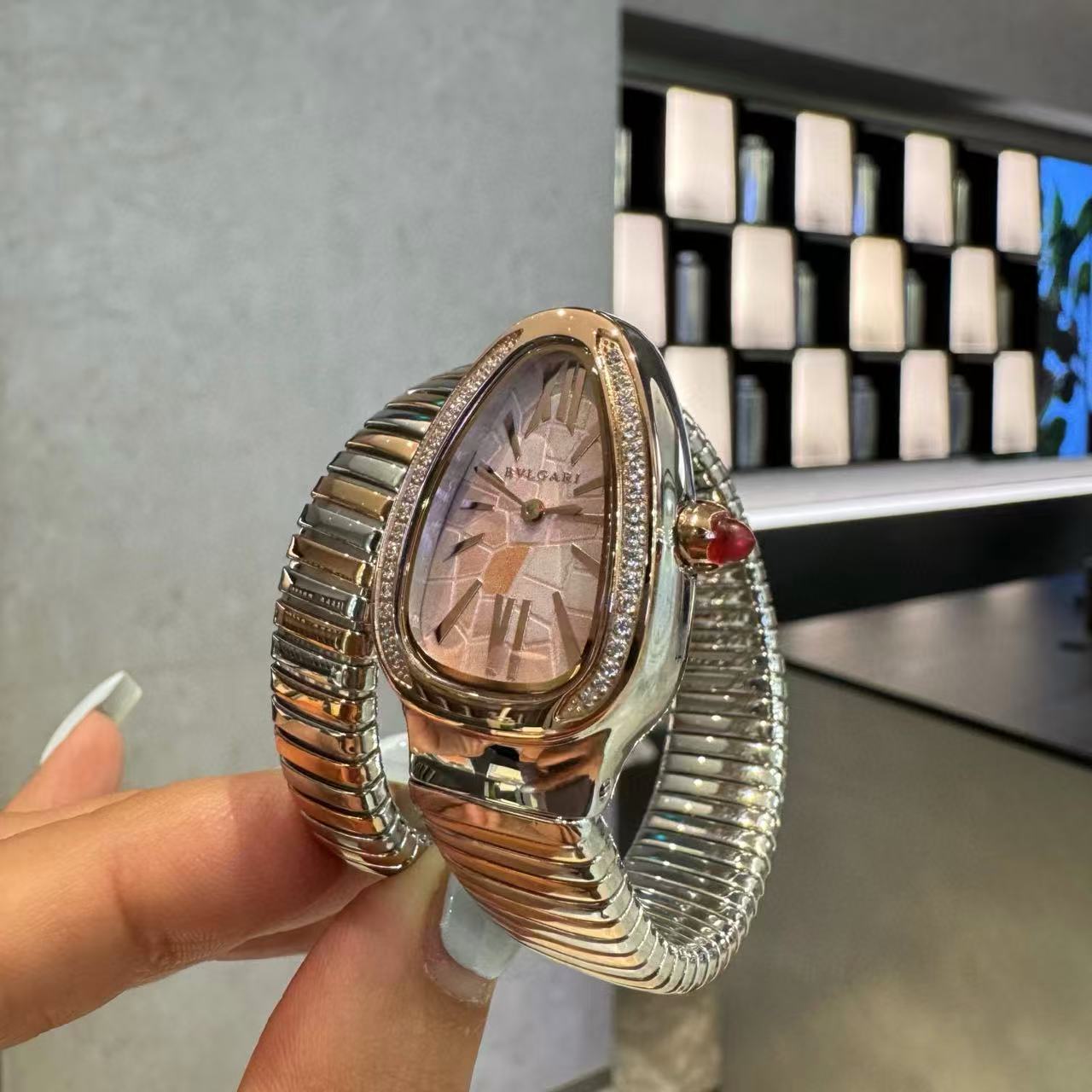 BVLGAR1 ピンク マザーオブパール レディースウォッチ【50％割引+送料無料】