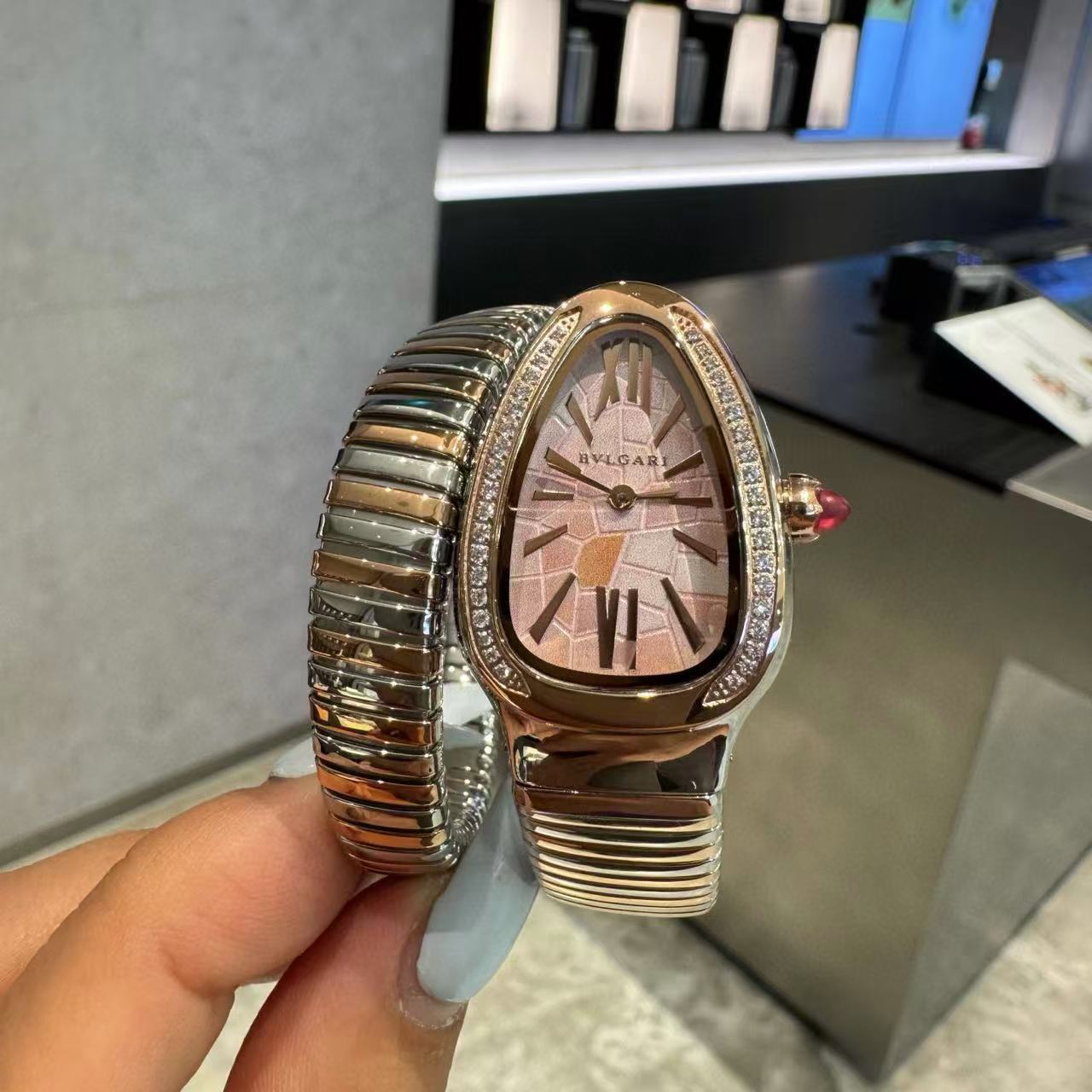 BVLGAR1 ピンク マザーオブパール レディースウォッチ【50％割引+送料無料】
