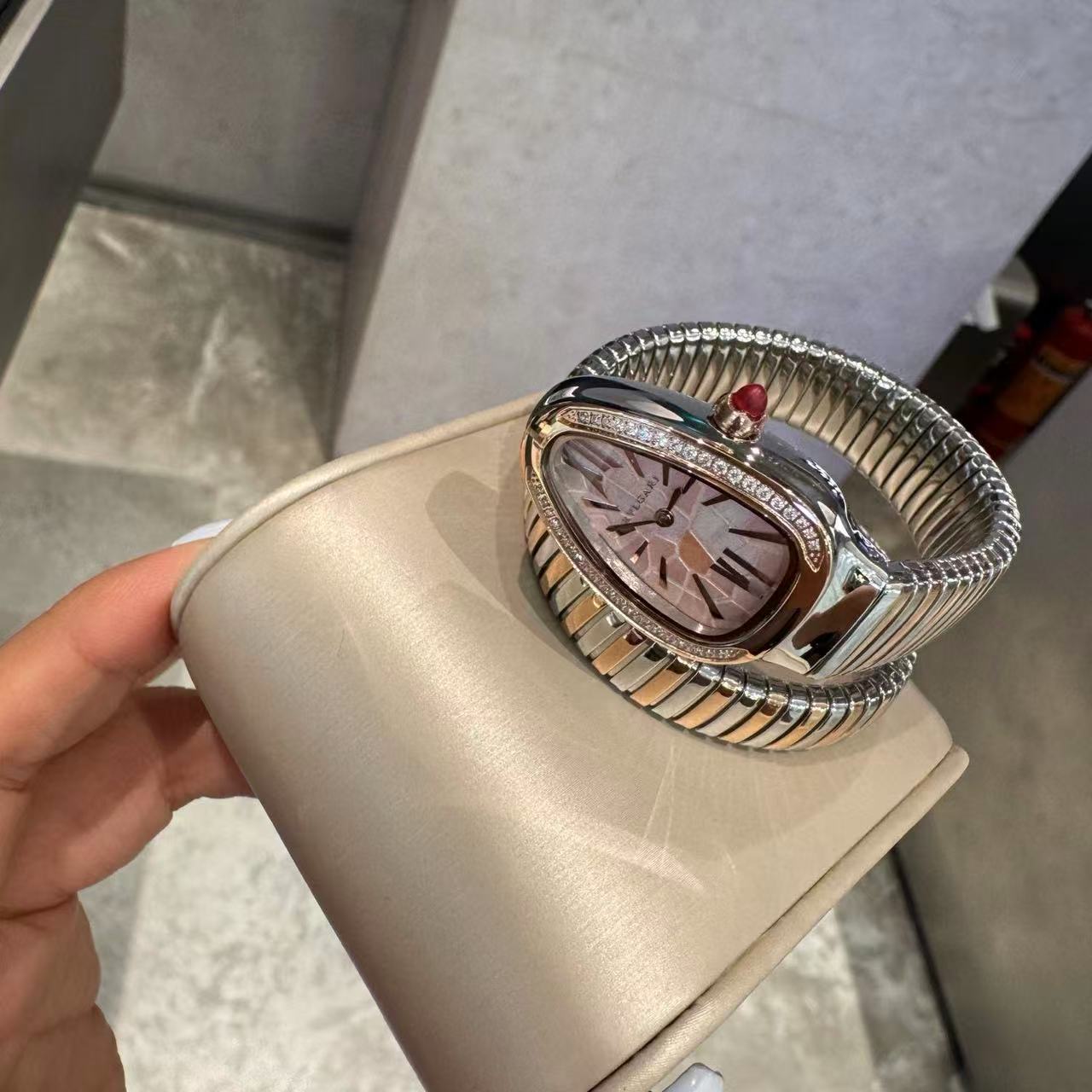 BVLGAR1 ピンク マザーオブパール レディースウォッチ【50％割引+送料無料】