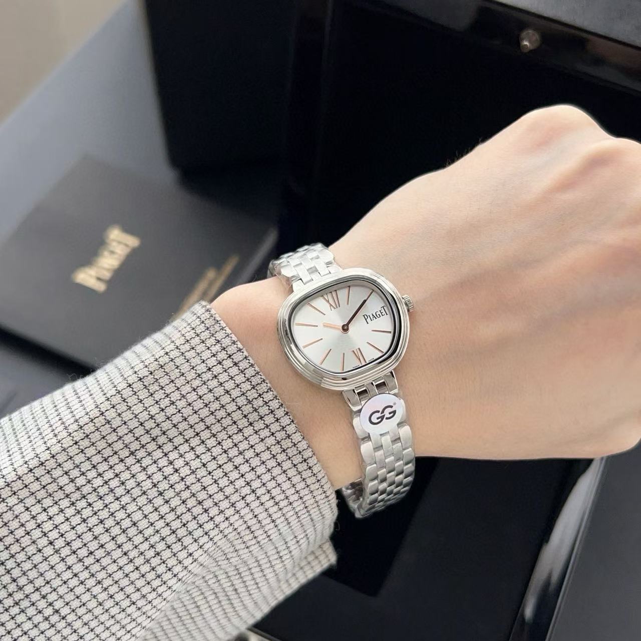 P1AGET スチールストラップ レディース腕時計【50％割引+送料無料】