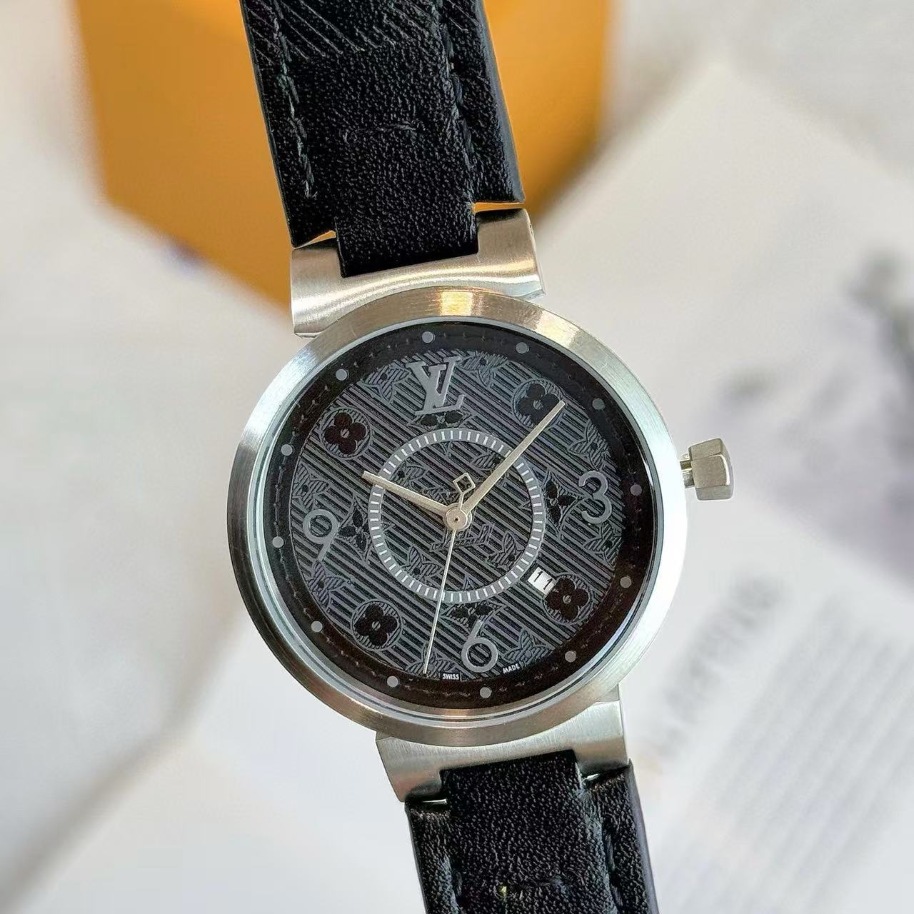 LVレザーベルトレディース腕時計【50％割引+送料無料】