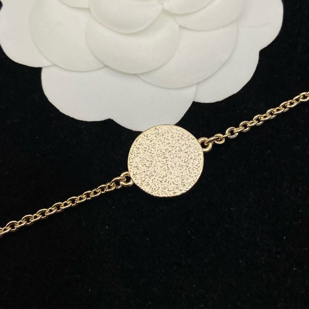 CHANE1 ラウンドダブルCブレスレット【50％割引+送料無料】