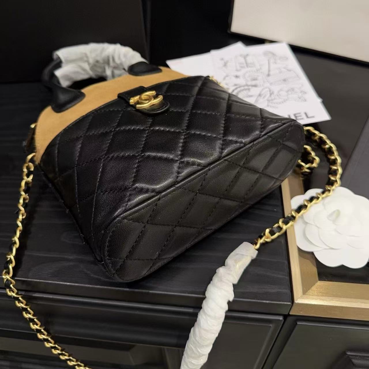 CHANE1 ディアスキンチェーンシェルバッグ【50％割引+送料無料】