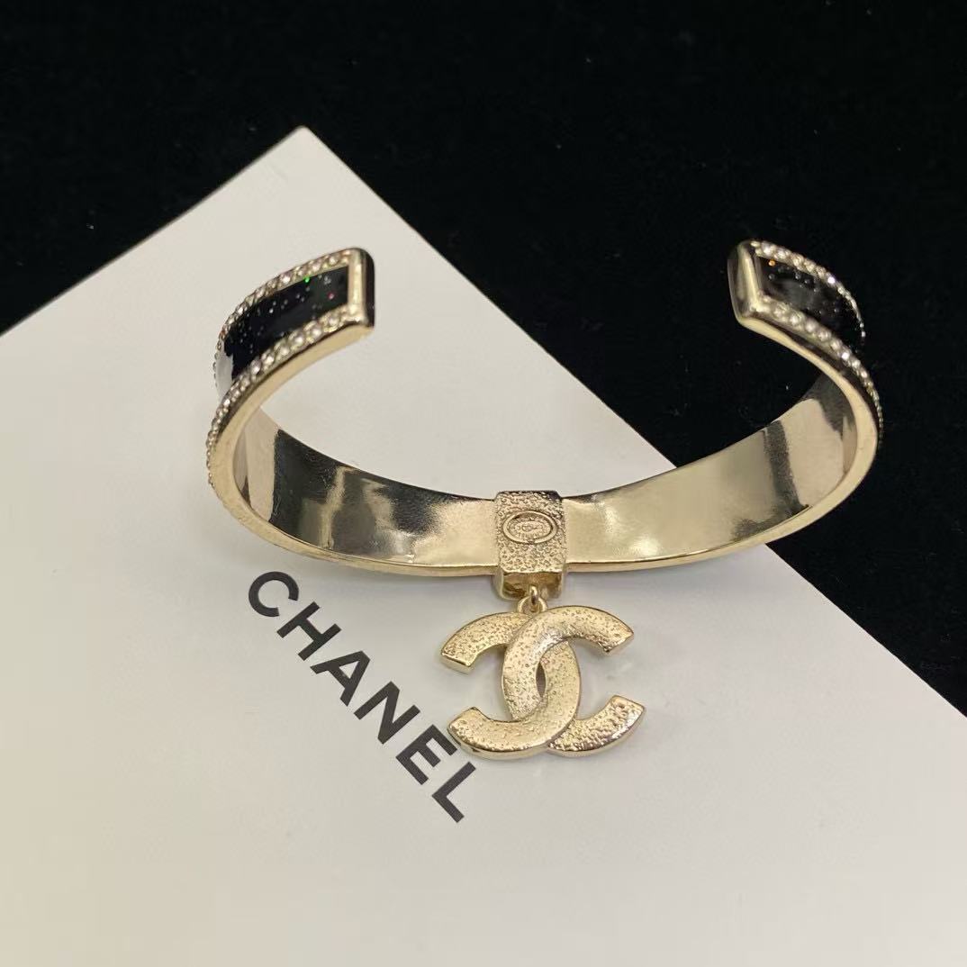 CHANE1 ダブルC ダイヤモンドブレスレット【50％割引+送料無料】