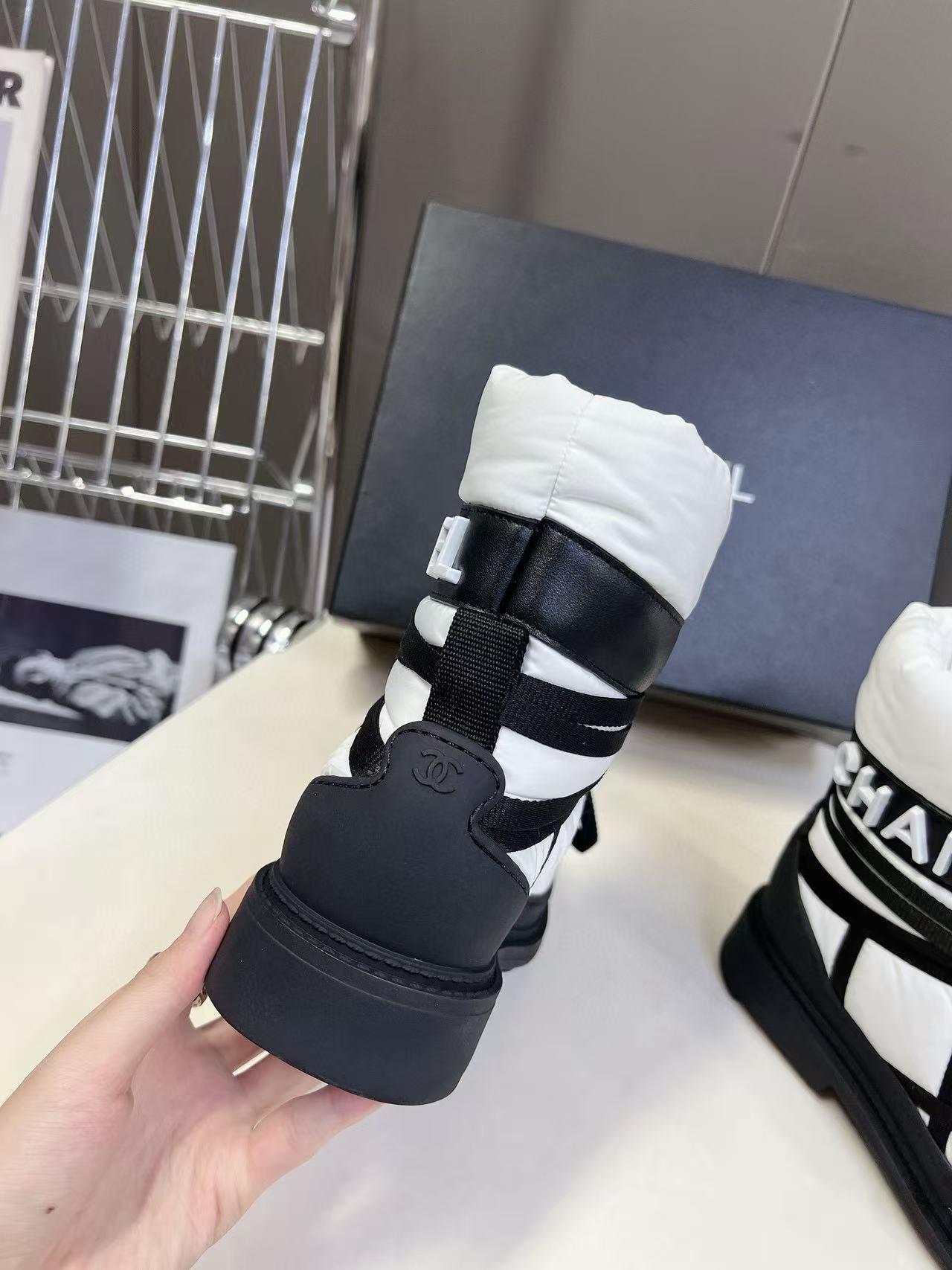 CHANE1 高品質スノーブーツ【50％割引+送料無料】