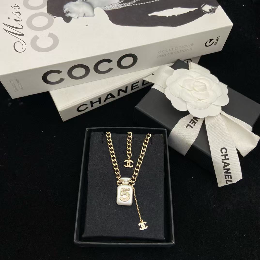 CHANE1 香水瓶 ダブルC ネックレス【50％割引+送料無料】