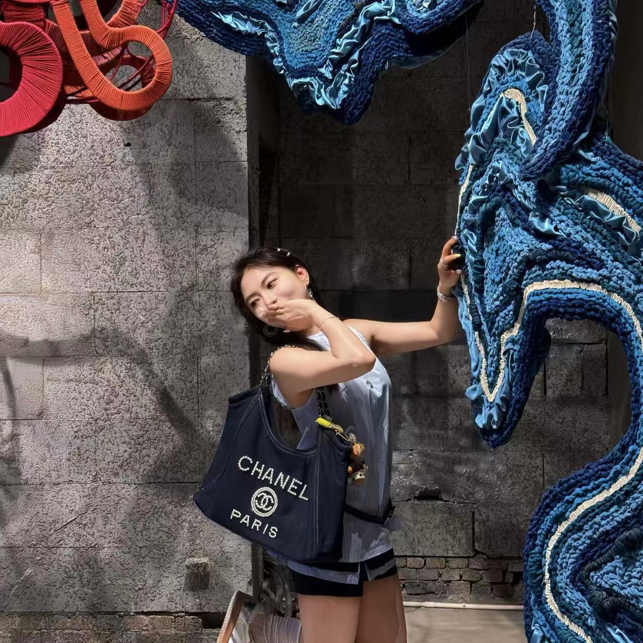 CHANE1 デニムレタリングパールショッピングバッグ【50％割引+送料無料】