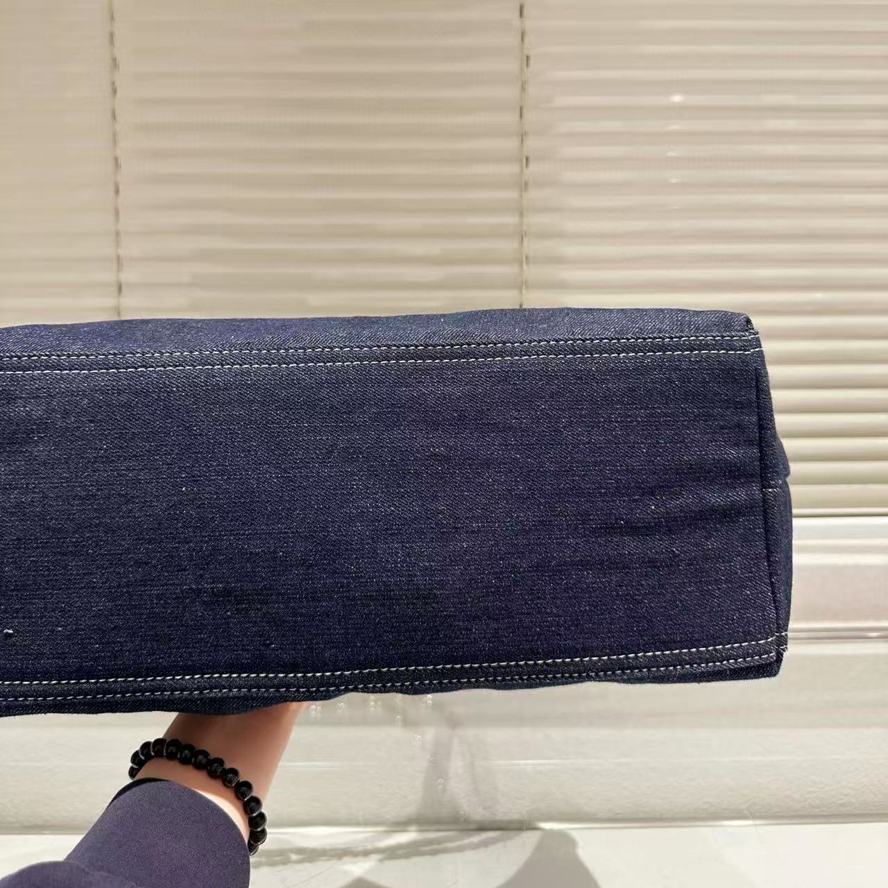 CHANE1 ダブルCチェーンデニムショッピングバッグ【50％割引+送料無料】