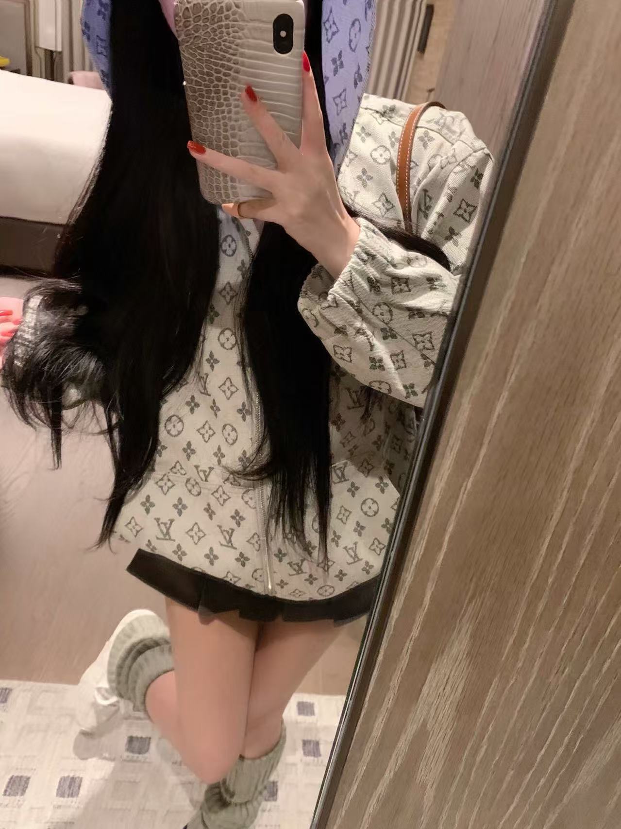 LVプリントデニムフードジャケット【50％割引+送料無料】