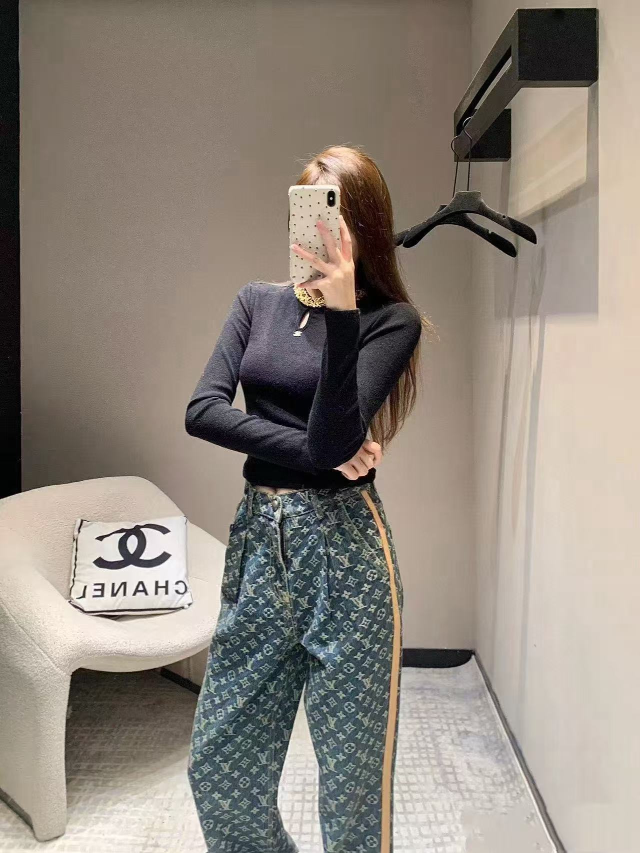 LVロゴジーンズ【50％割引+送料無料】