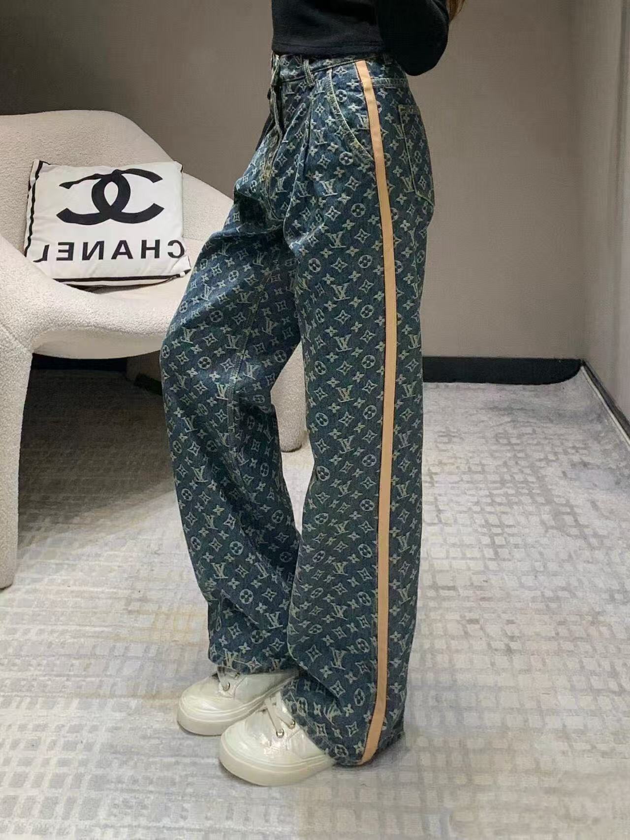 LVロゴジーンズ【50％割引+送料無料】