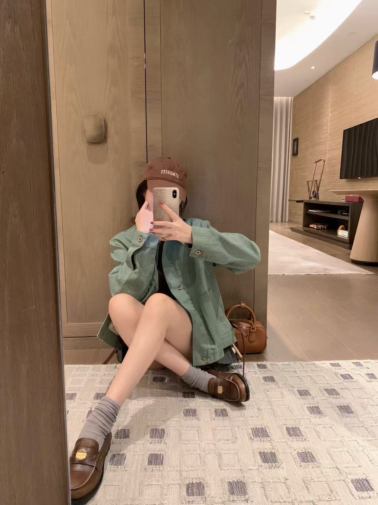 L0WEW レザーポケットシャツ【50％割引+送料無料】