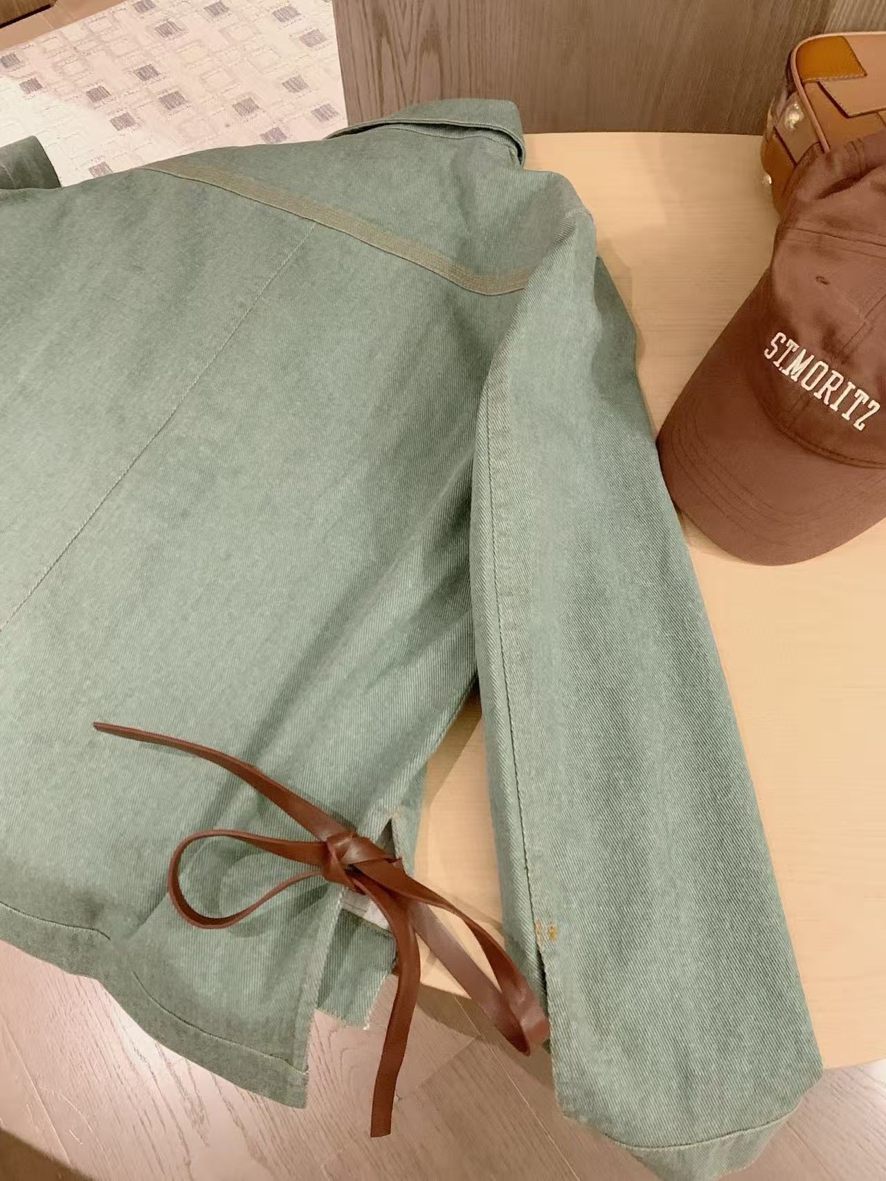 L0WEW レザーポケットシャツ【50％割引+送料無料】