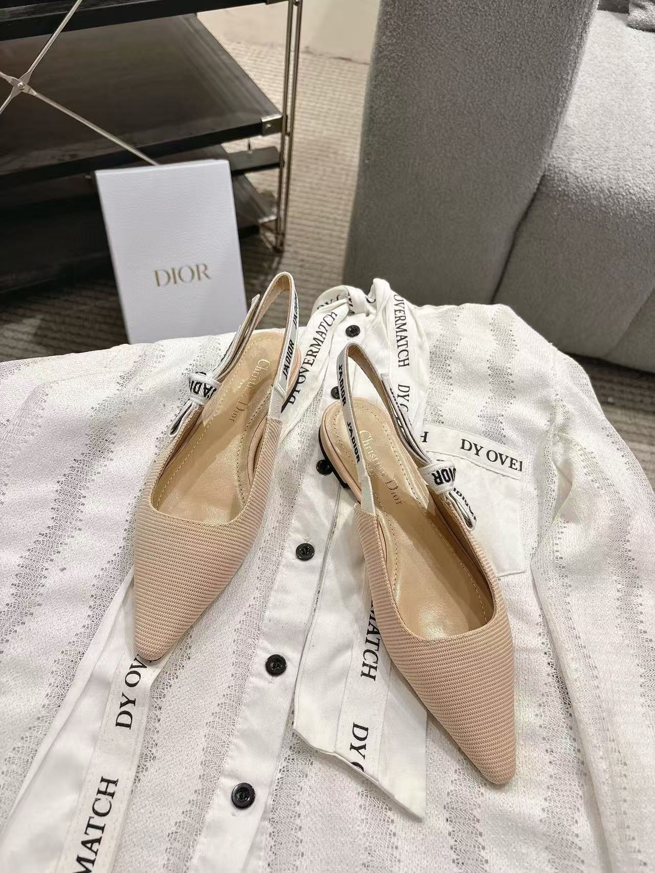 DI0Rの高品質ウェビングフラットシューズ【50％割引+送料無料】